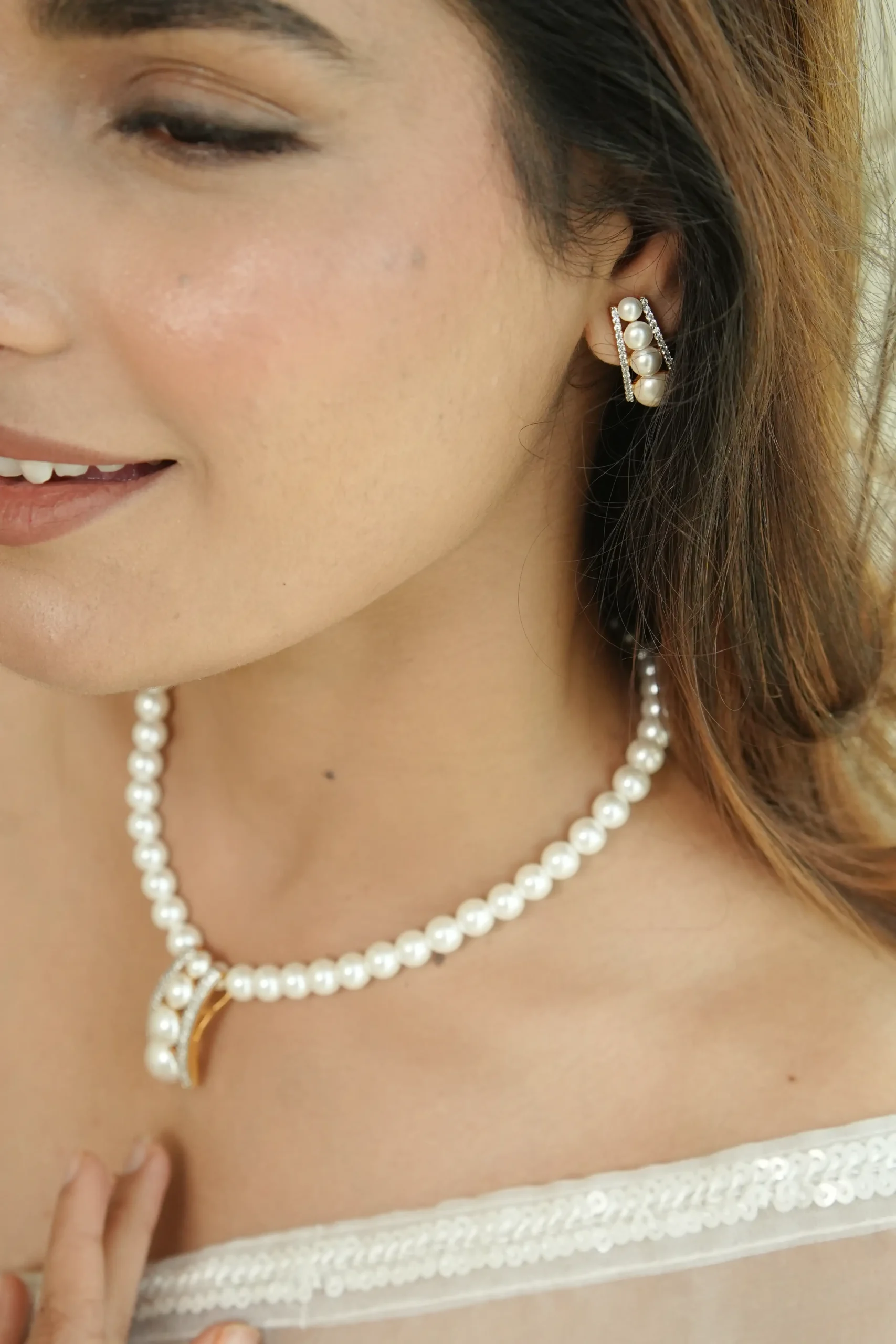 Pearl Beaded Pendant Set