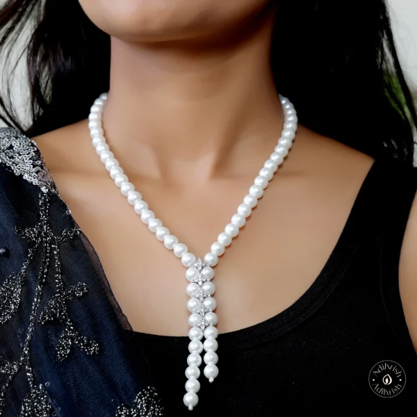 Elegant Pearl Necklace