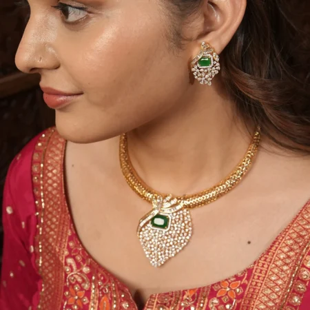 Rajsi Hasli Style Radiance Necklace Set